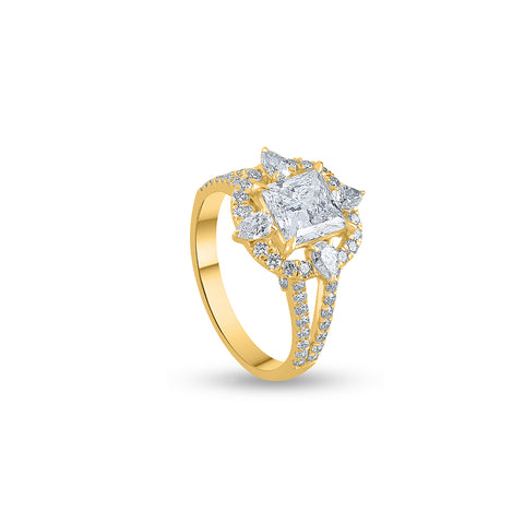 18k Yellow Gold Princess Cut Diamond Engagement Ring