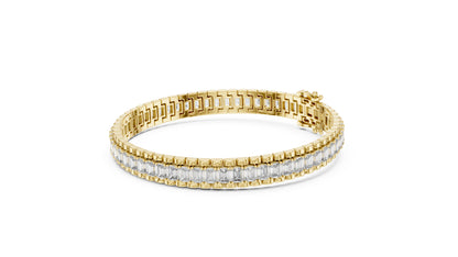 Women’s Wedding Bracelet in 14K White Gold with Emerald Lab-Grown Diamond - Pure Carat