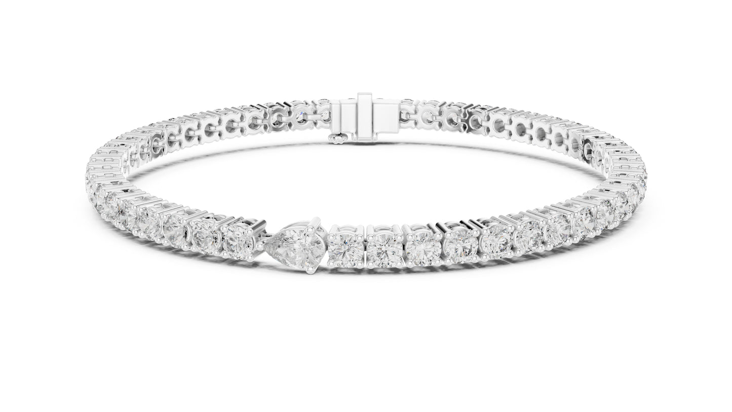 18k Yellow Gold Pear/Round Lab-Grown Diamond Engagement Bracelet for Women | Pure Carat