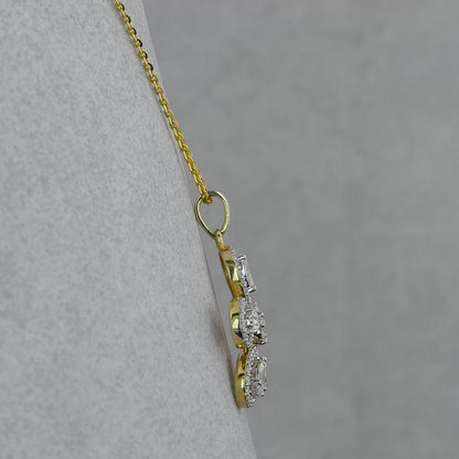 Floral/Flower Shape Diamond Pendant Necklace