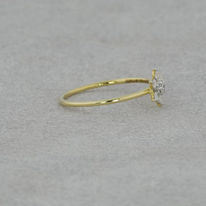Daisy Diamond Ring