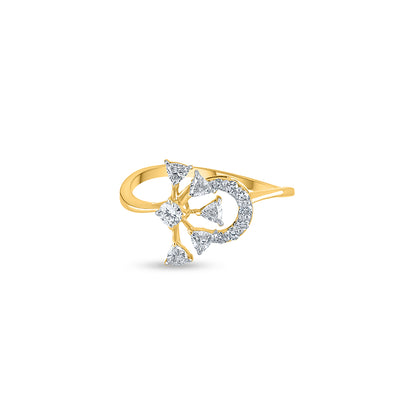"Purecarat Yellow Gold Geometric Diamond Ring with Round and Triangle Diamond Cluster"